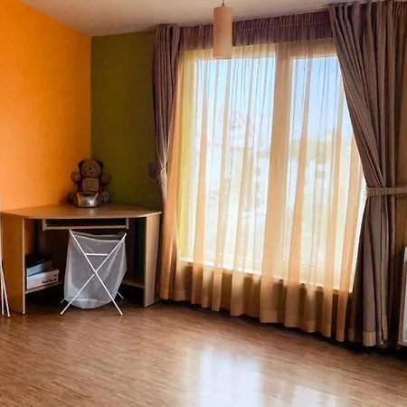 Aпартамент в близост до морето и центъра *